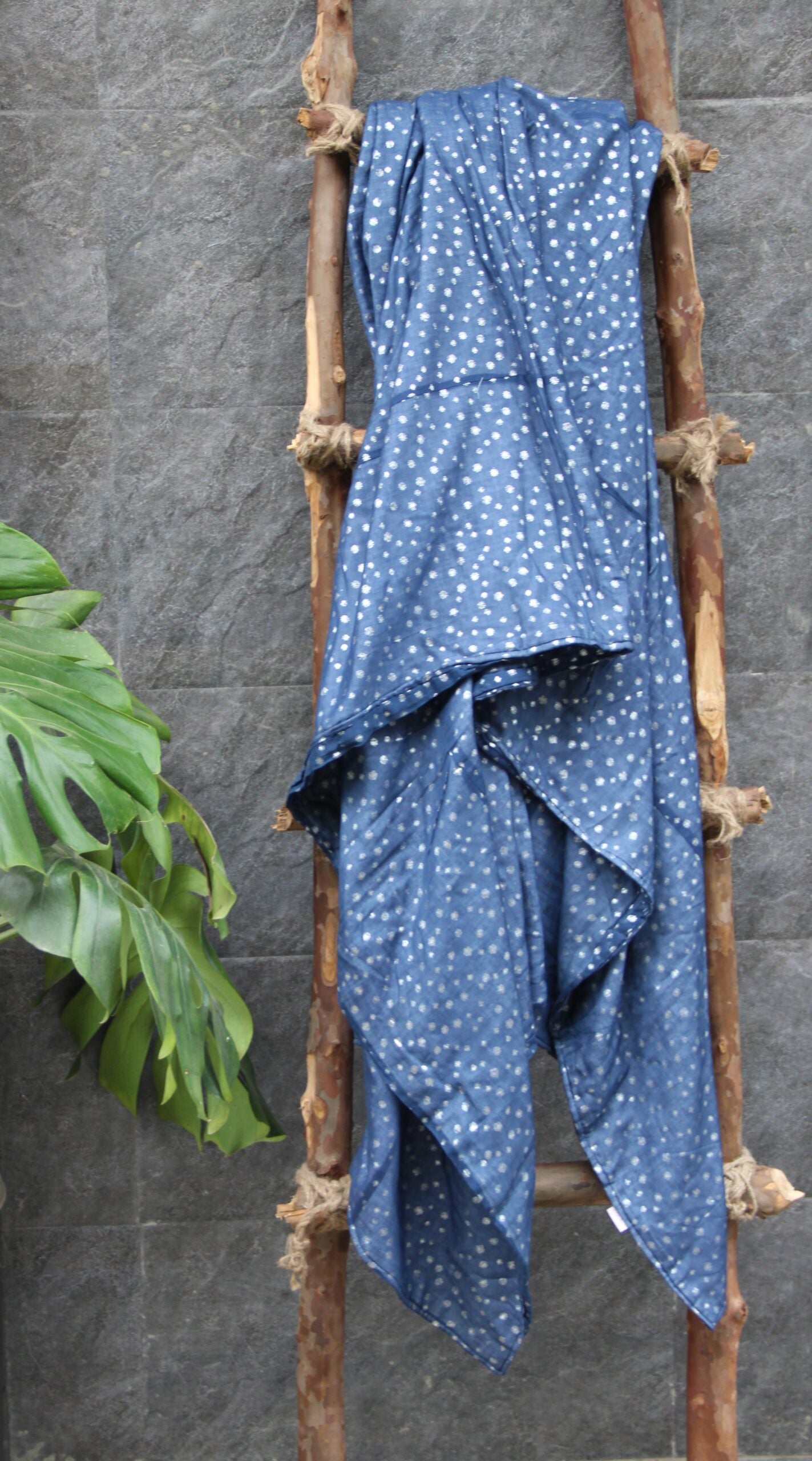 Blue & silver printed dohars