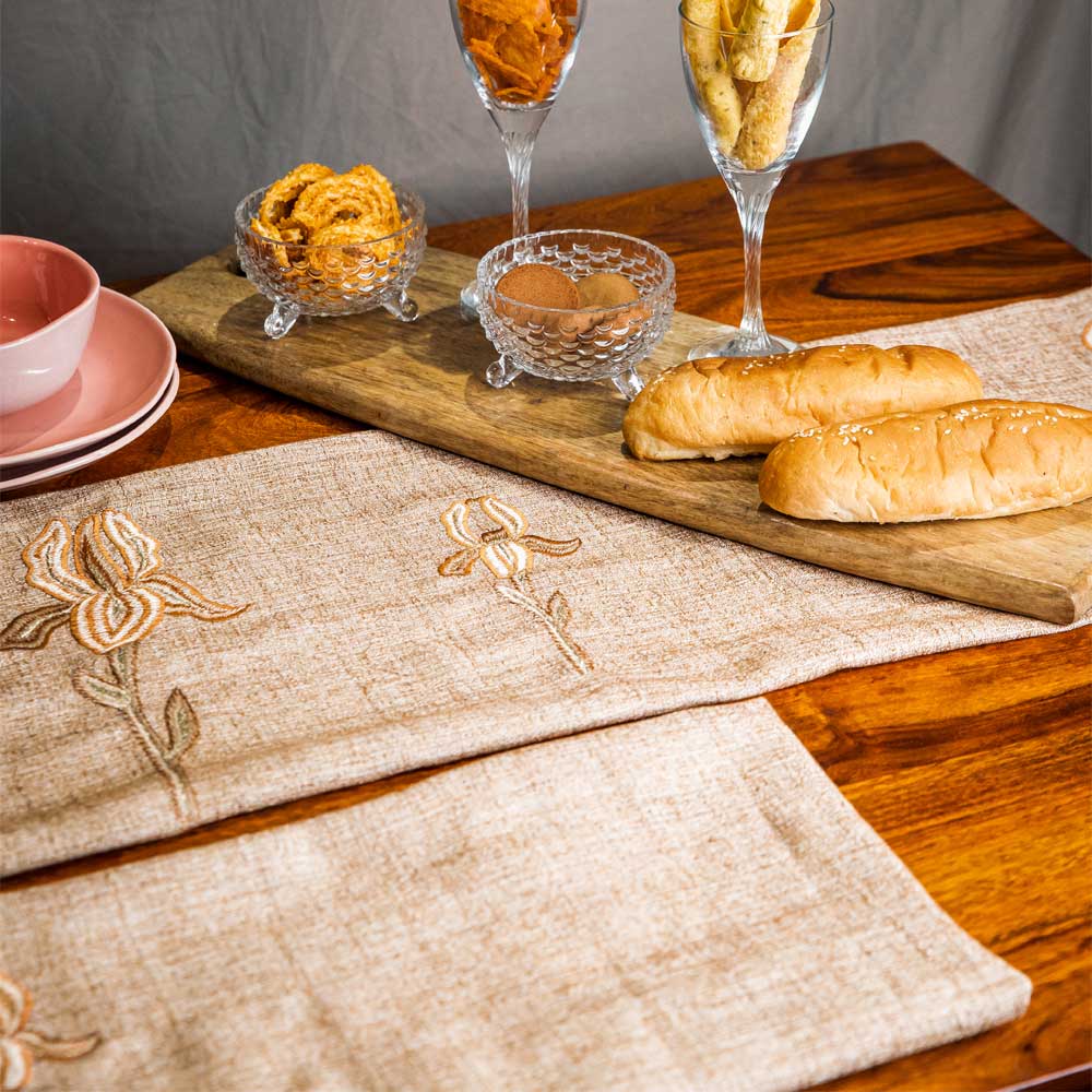 Iris Embroidered Table runner with mats (set of 6)