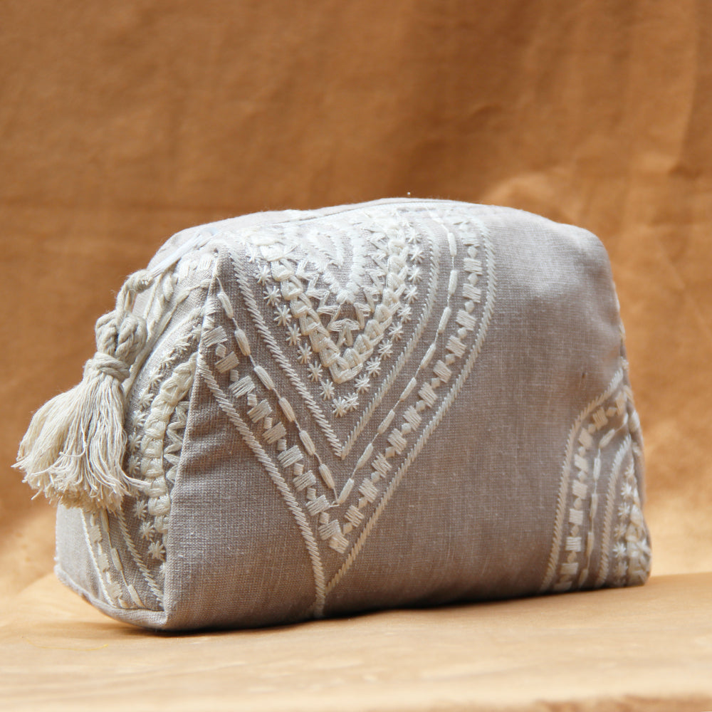 Ivory Tassel Pouch ( Set of 3)