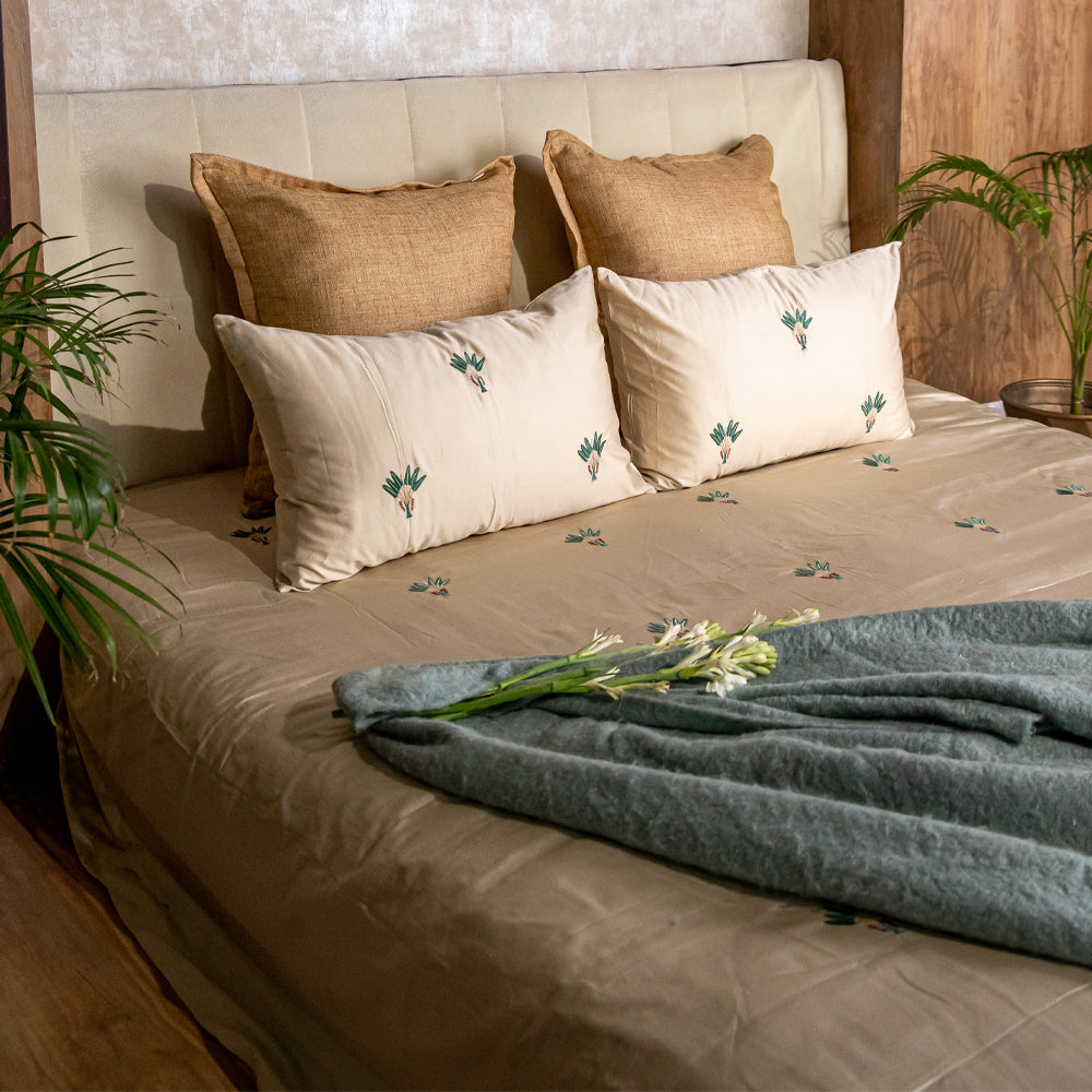 Palm Embroidered Bedding (set of 3)