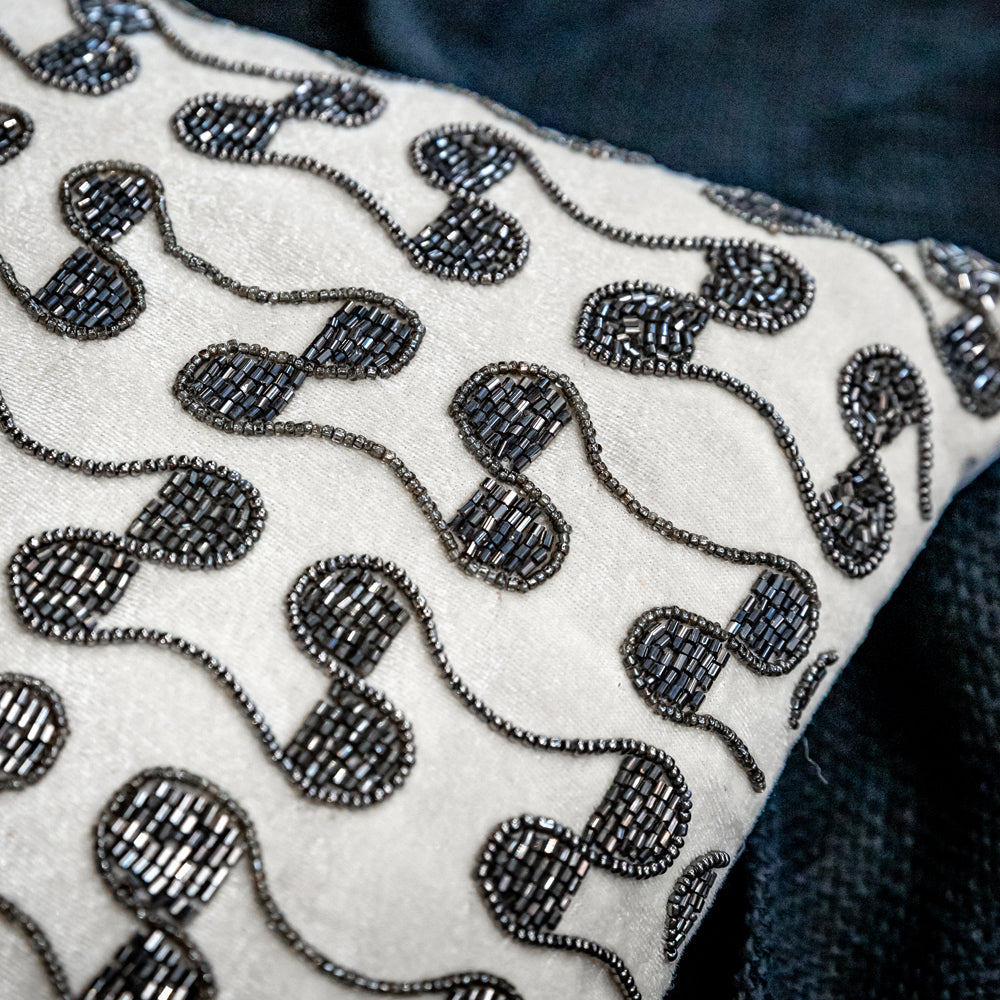 Lattice Cushion