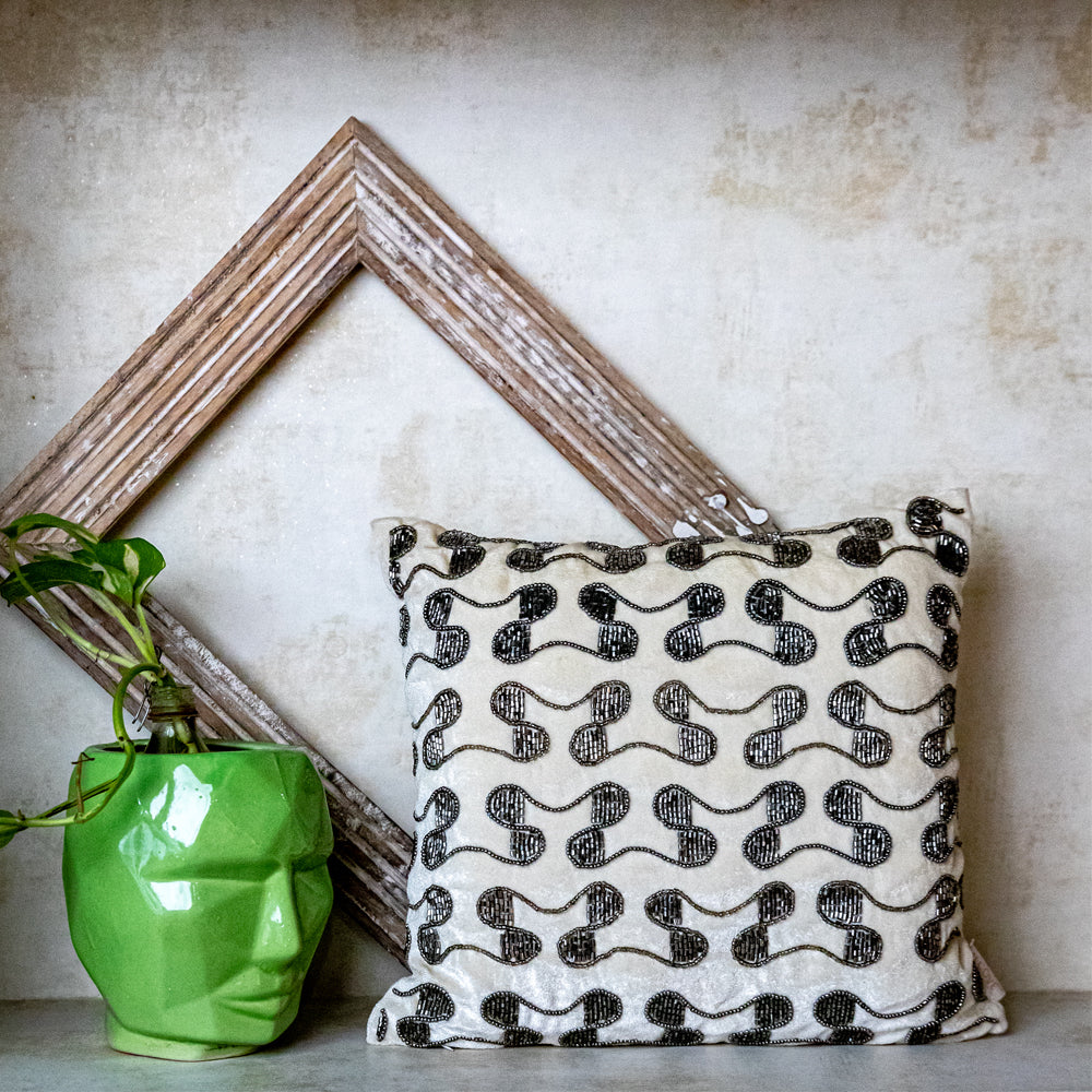 Lattice Cushion