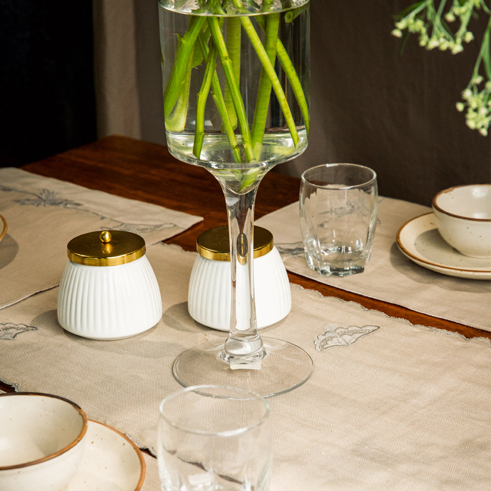 Linen & Organza Embroidered Table Runner with Mats ( Set Of 6 )