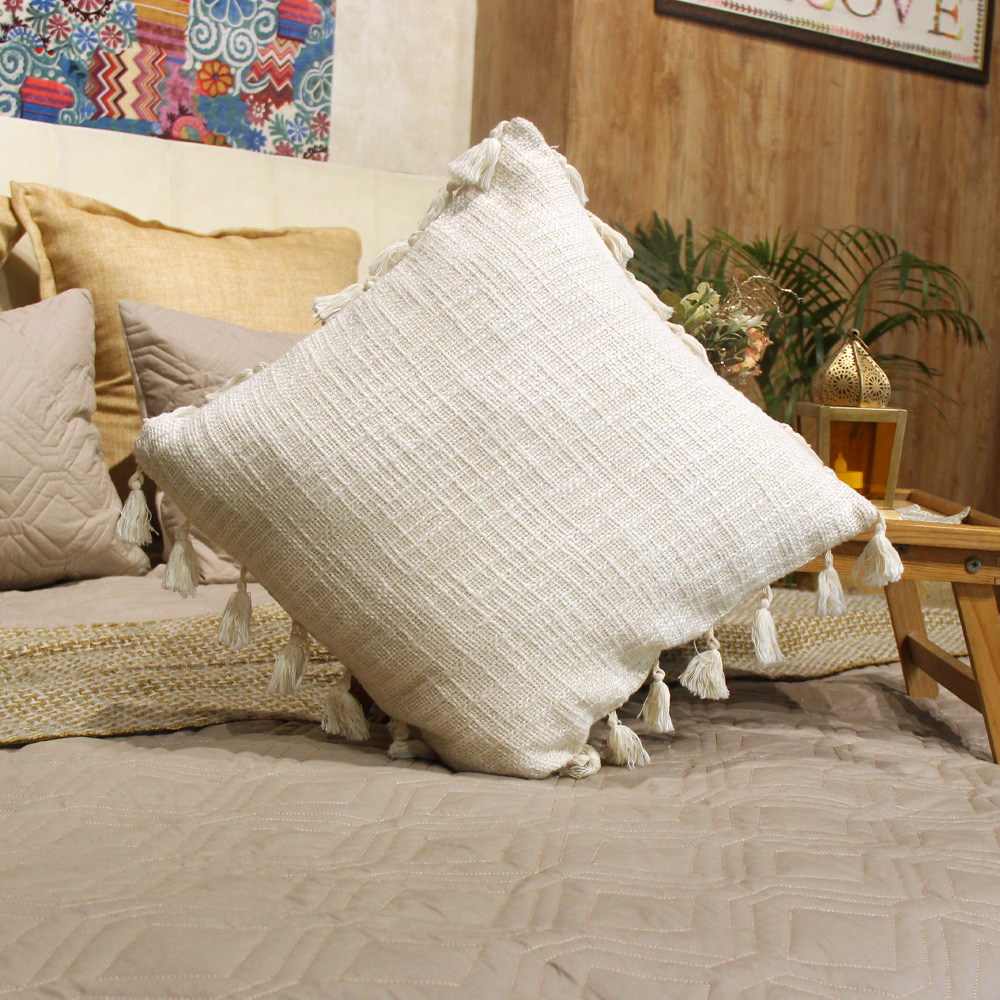 White tassel sales cushion